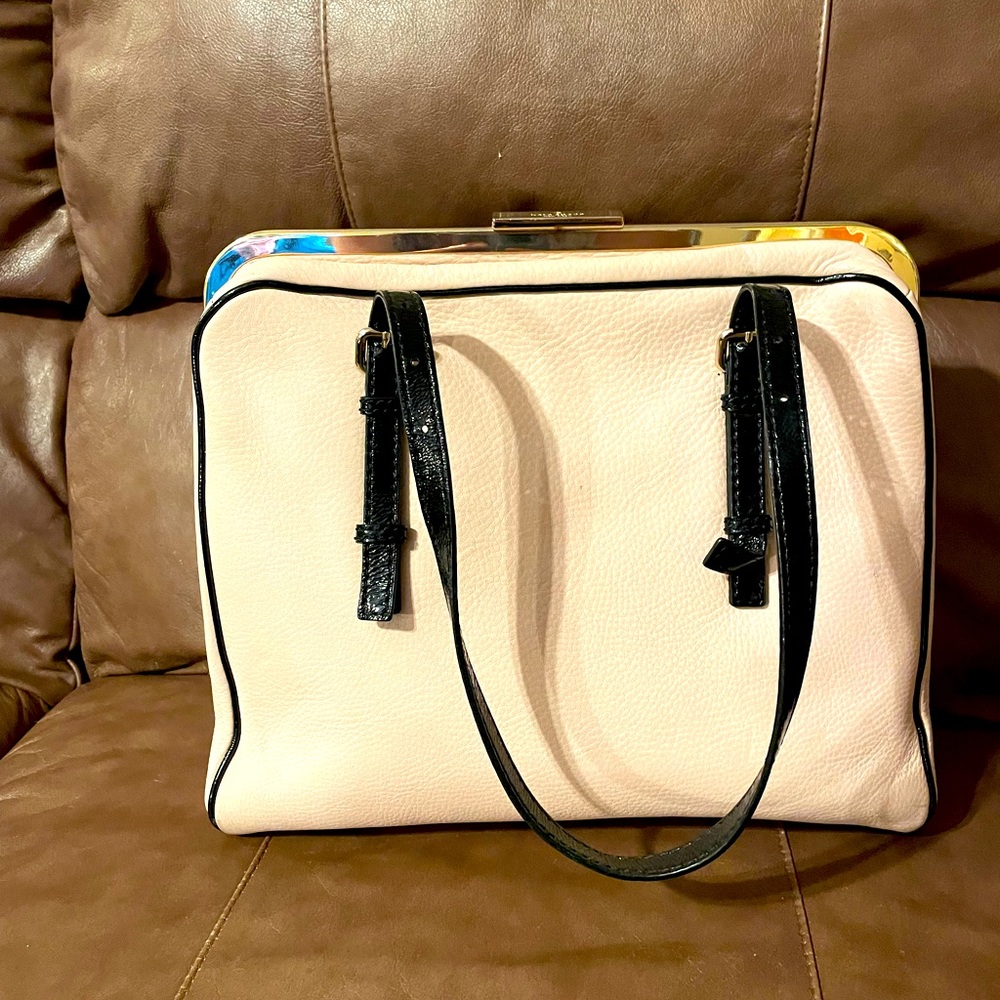 Kate Spade Bag - Picture 2 of 5